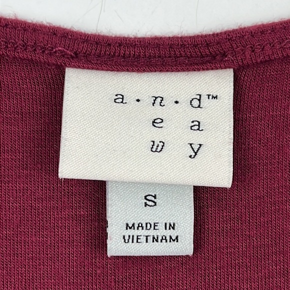 A new day burgundy sleeveless top with pompom trim - Picture 2 of 7